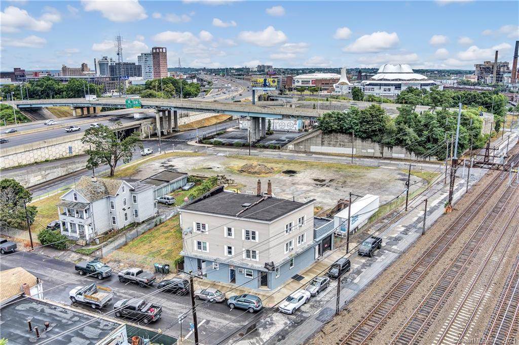 2 West Avenue - Photo 1