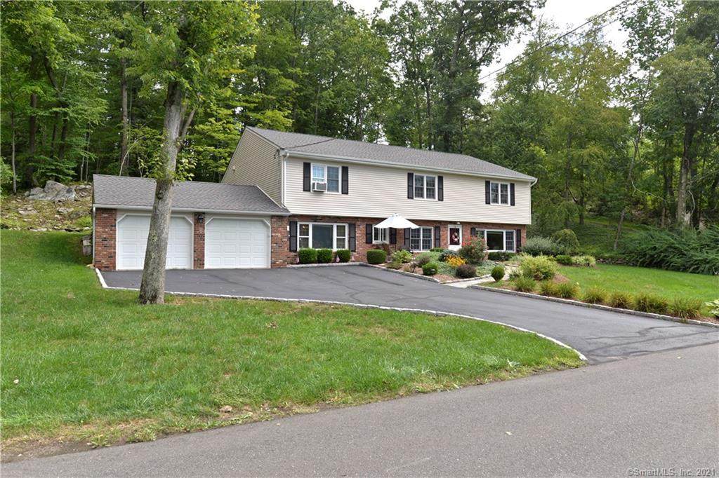 5 Bayberry Drive - Photo 1