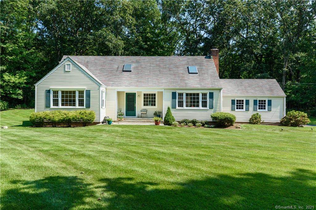 109 Pembroke Drive - Photo 1
