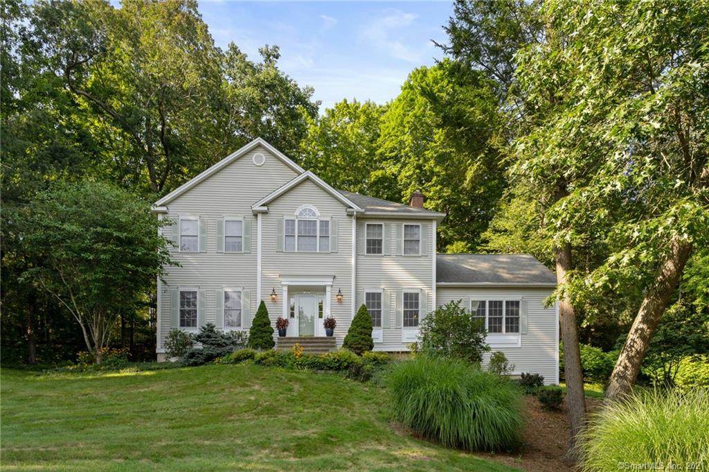 614 Roxbury Road - Photo 1