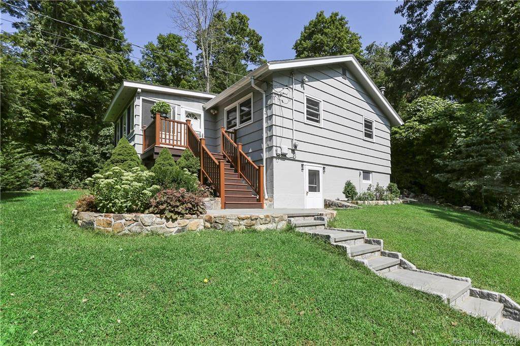 435 Bennetts Farm Road - Photo 1