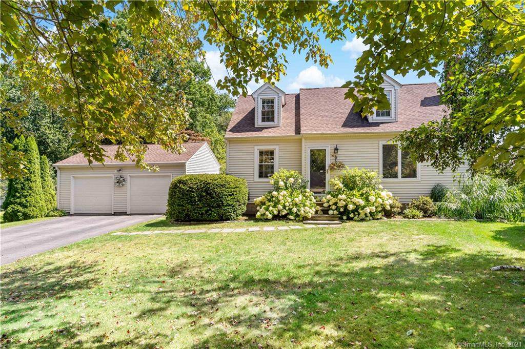 32 Beach Park Road - Photo 1