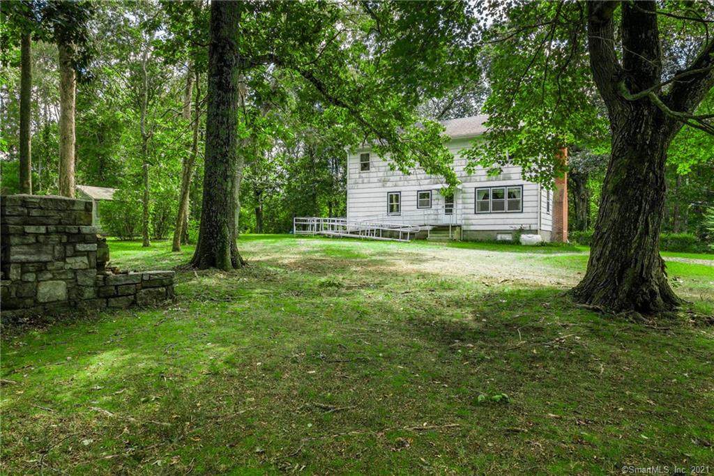 103 Hillcrest Drive - Photo 1