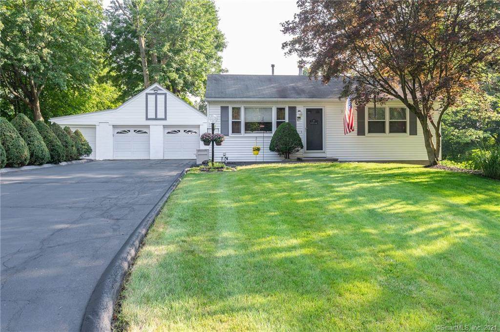 61 Sunset Drive - Photo 1