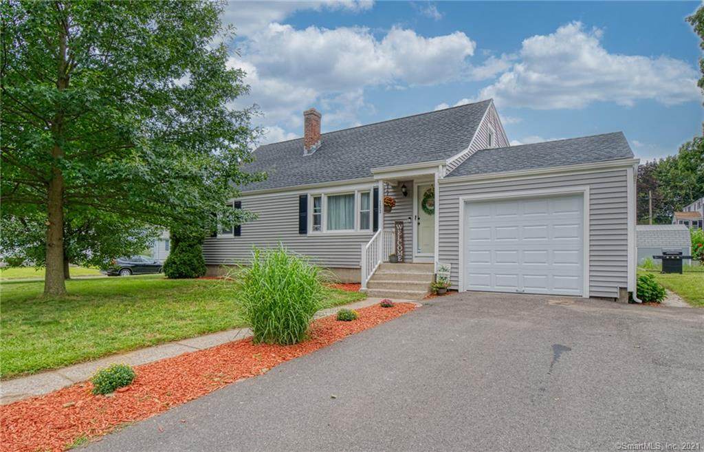 133 Arcadia Avenue - Photo 1