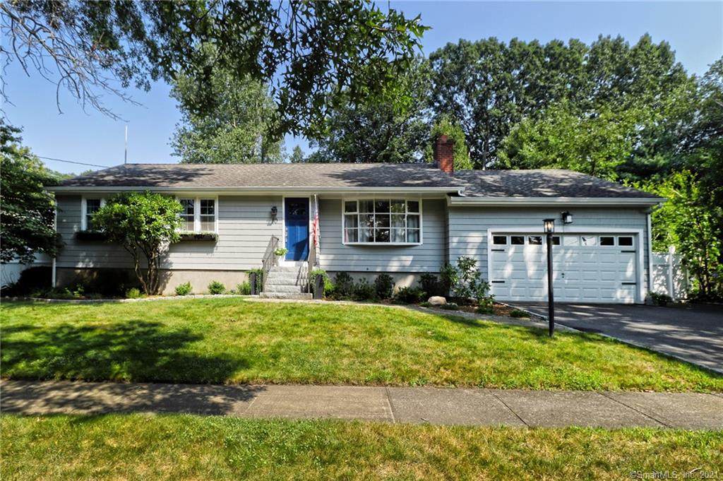 80 Deerfield Drive - Photo 1
