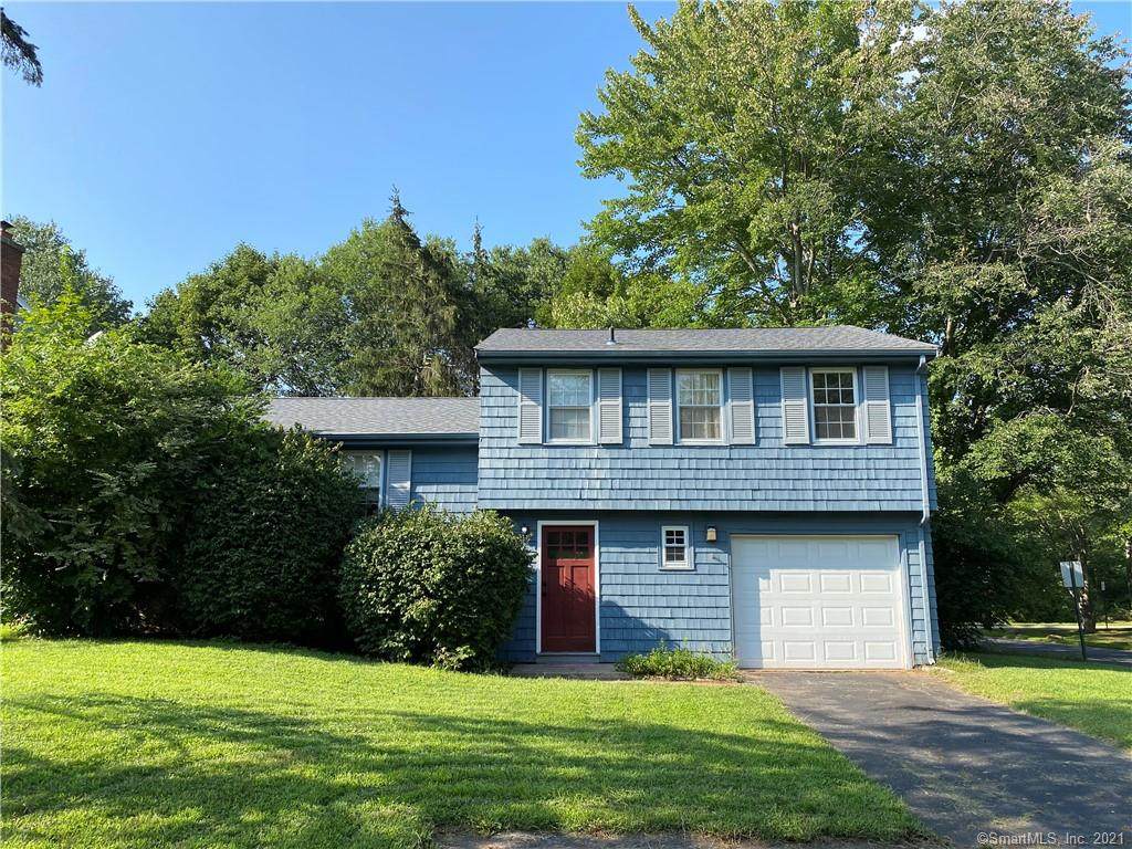 2 Blue Spruce Street - Photo 1
