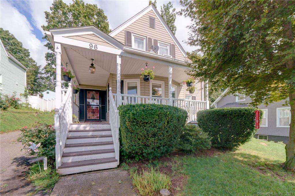 96 Commonwealth Avenue - Photo 1