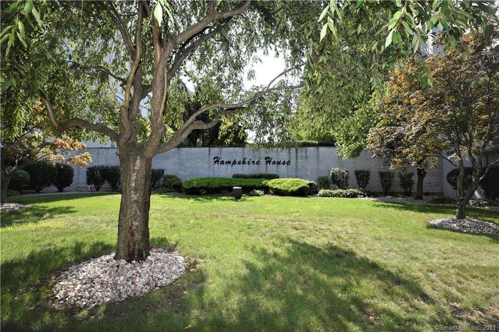 893 Farmington Avenue - Photo 1
