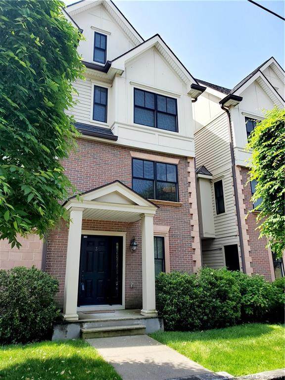 109 Forest Street - Photo 1