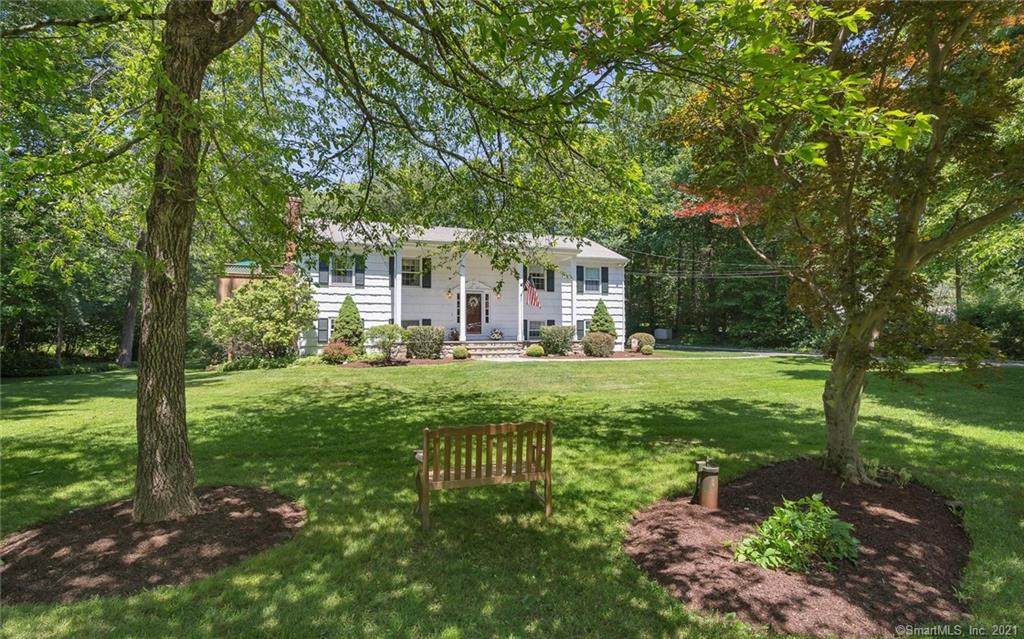 39 Woodchuck Lane - Photo 1