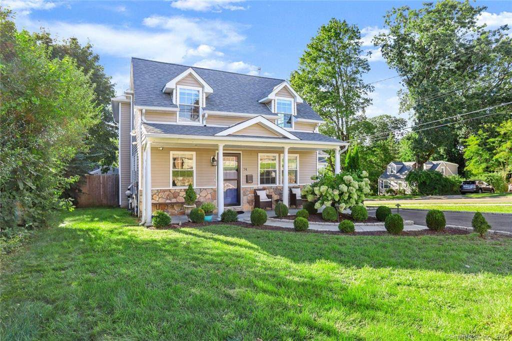 74 Woodbury Avenue - Photo 1