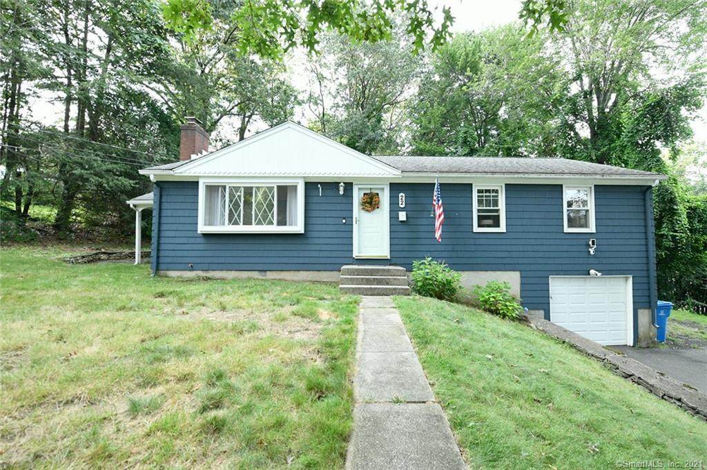 22 Woodcrest Drive - Photo 1