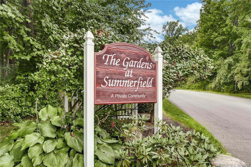 283 Summerfield Gardens - Photo 1