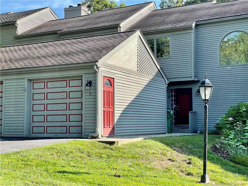 11 Pond View Drive - Photo 1