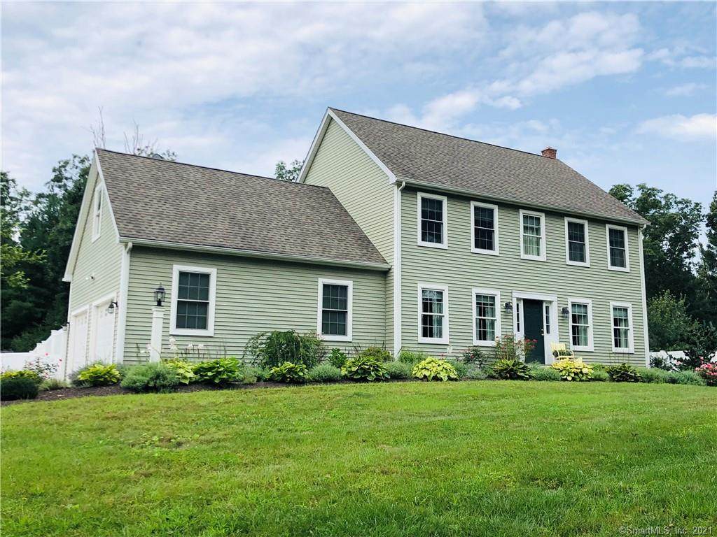 43 Pomfret Landing Road - Photo 1