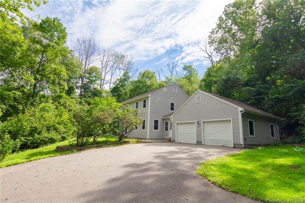 54 Rosemarie Lane - Photo 1