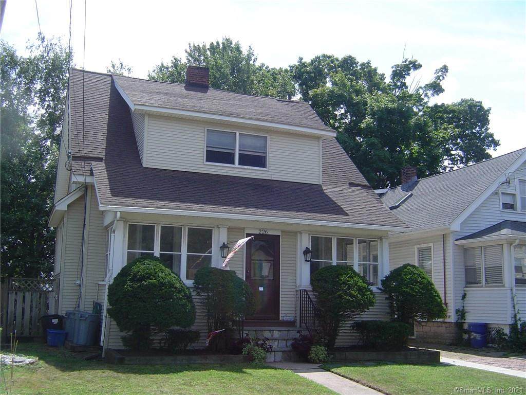 226 Park Street - Photo 1