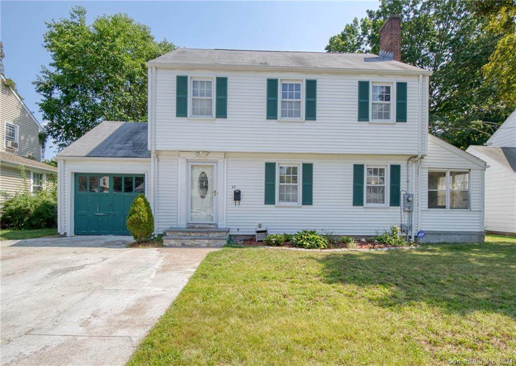 49 Rochford Avenue - Photo 1