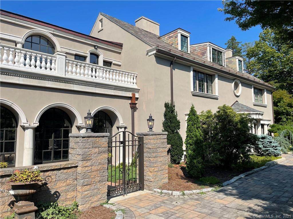 38 Lincoln Street - Photo 1