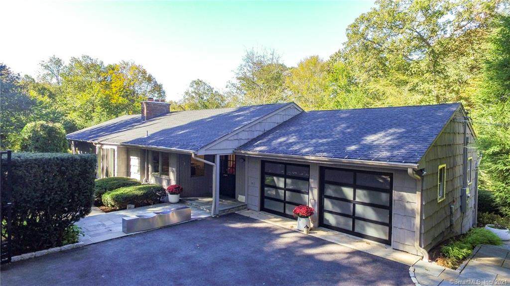 8 Side Hill Road - Photo 1