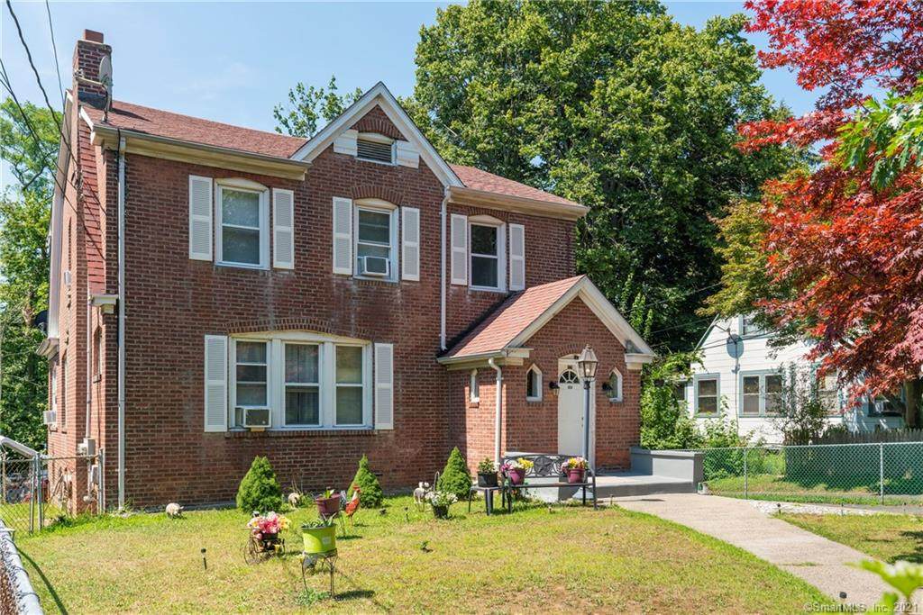 928 Townsend Avenue - Photo 1