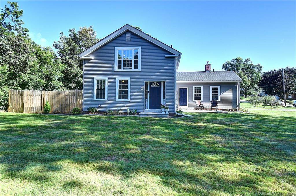 105 Macintosh Street - Photo 1