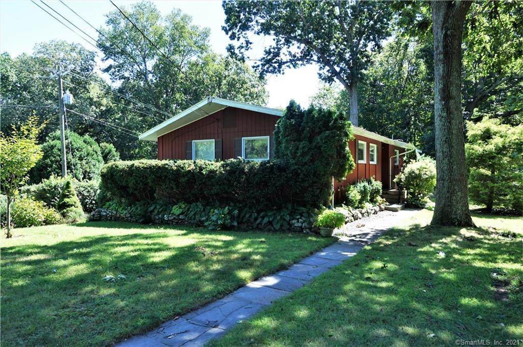 7 Valley View Drive - Photo 1