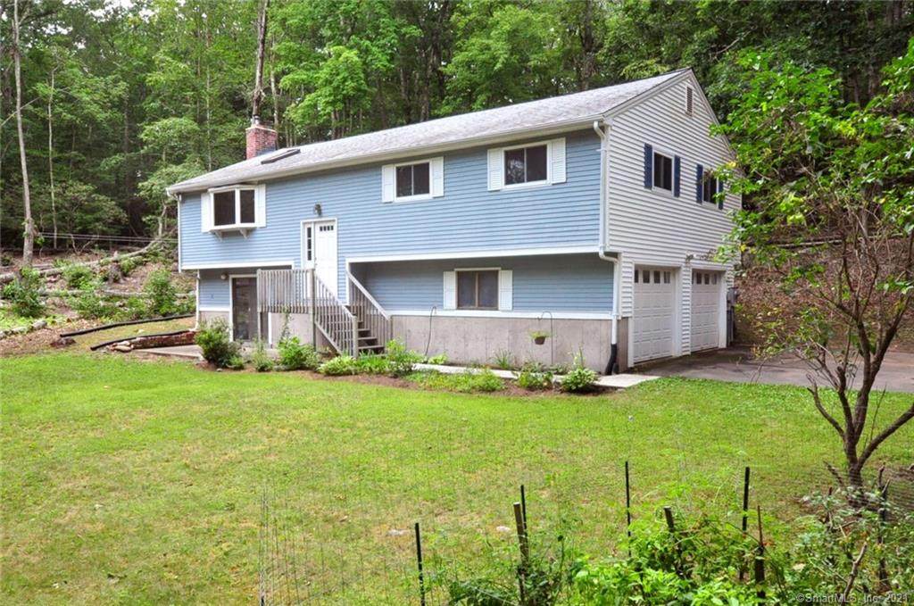 15 Quiet Woods Road - Photo 1