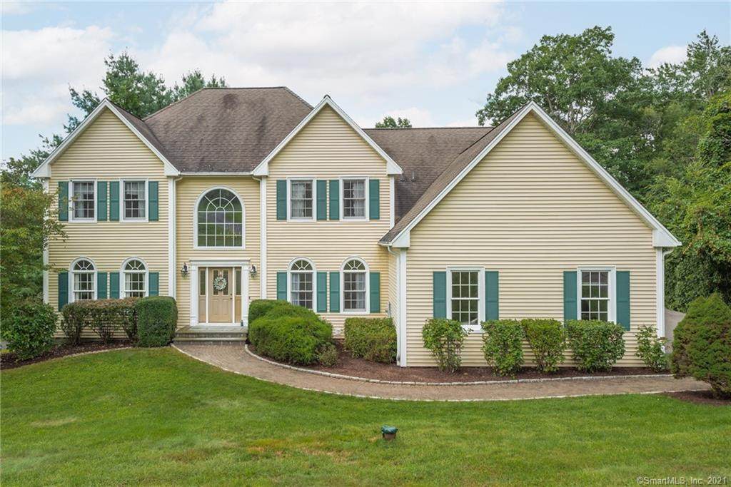 8 Wedgewood Court - Photo 1