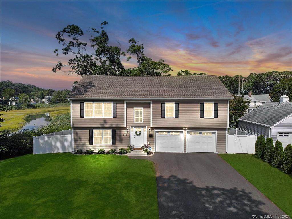 770 Buckingham Avenue - Photo 1