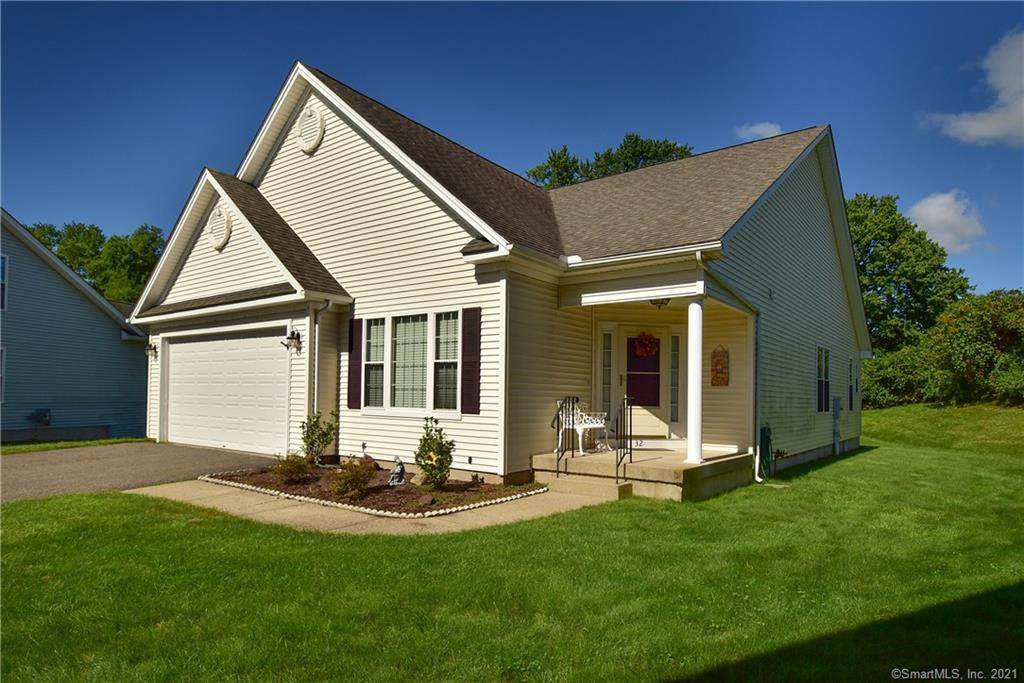 32 Grand Boulevard - Photo 1