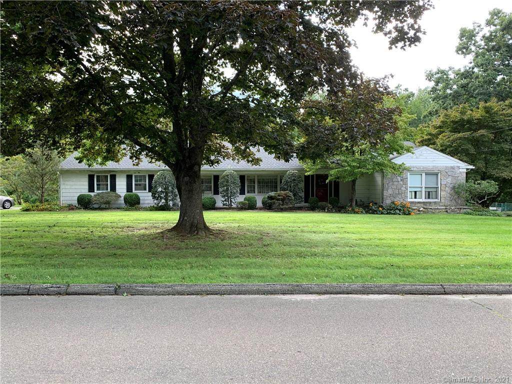 38 Taunton Ridge Road - Photo 1