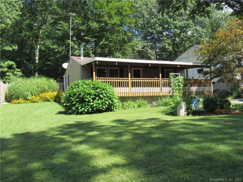 157 Deepwood Drive - Photo 1