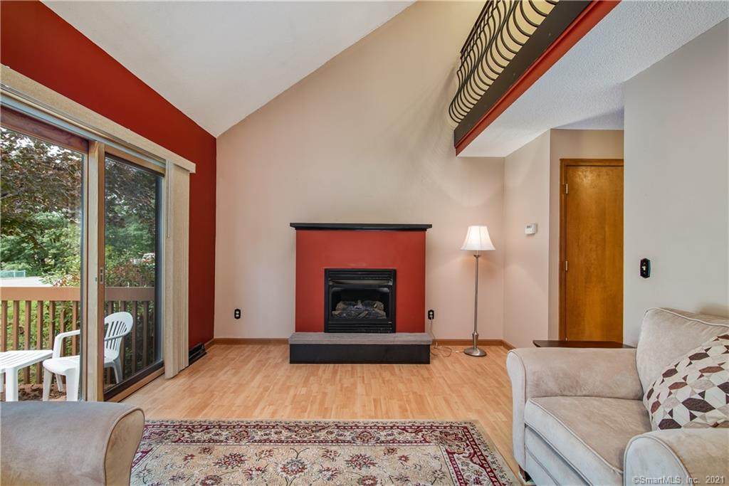 105 Maple Avenue - Photo 1