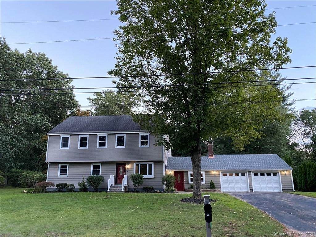 4 Maplewood Road - Photo 1