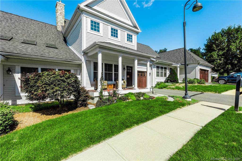 402 Strawberry Lane - Photo 1