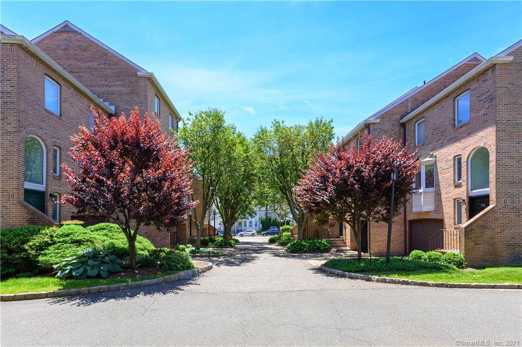 106 Forest Street - Photo 1