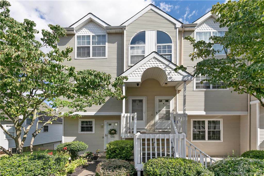 2390 State Street - Photo 1
