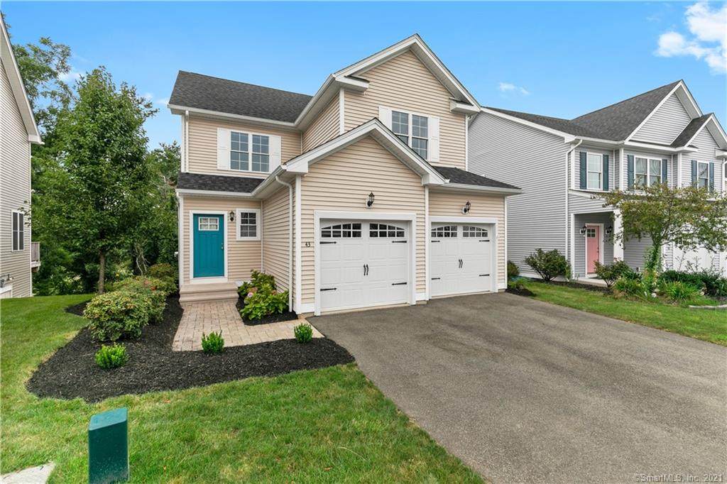 43 Lexington Gardens - Photo 1