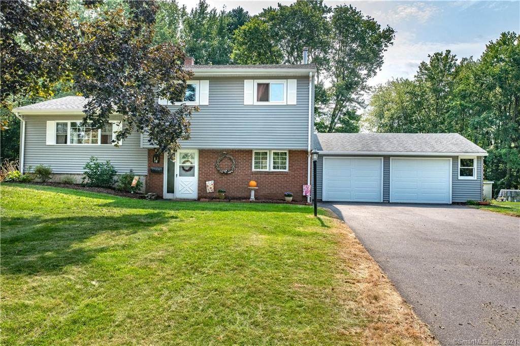 10 Penfield Avenue - Photo 1