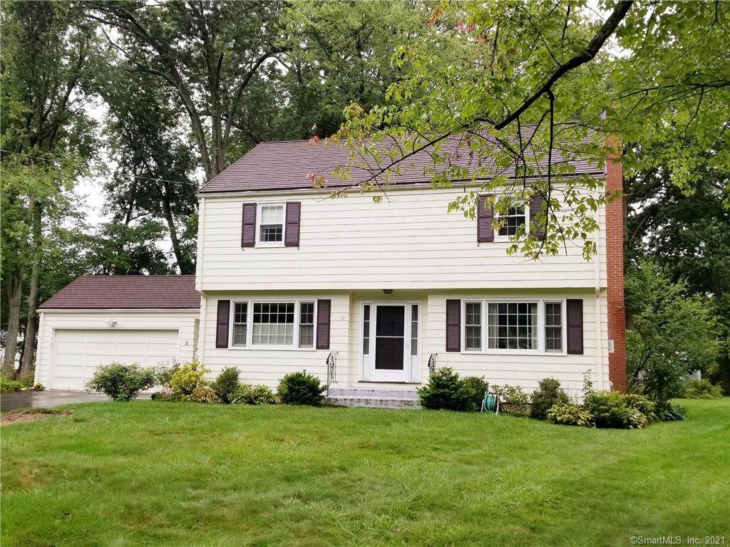 11 Stoneham Drive - Photo 1