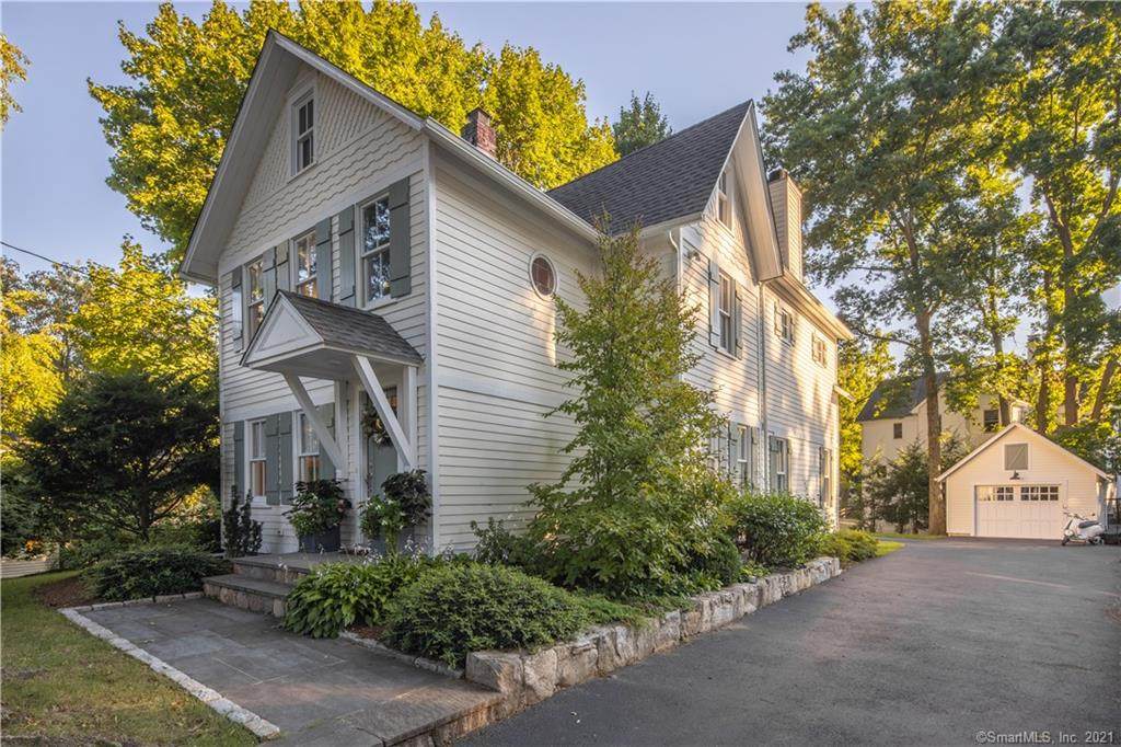 42 Wilson Avenue - Photo 1