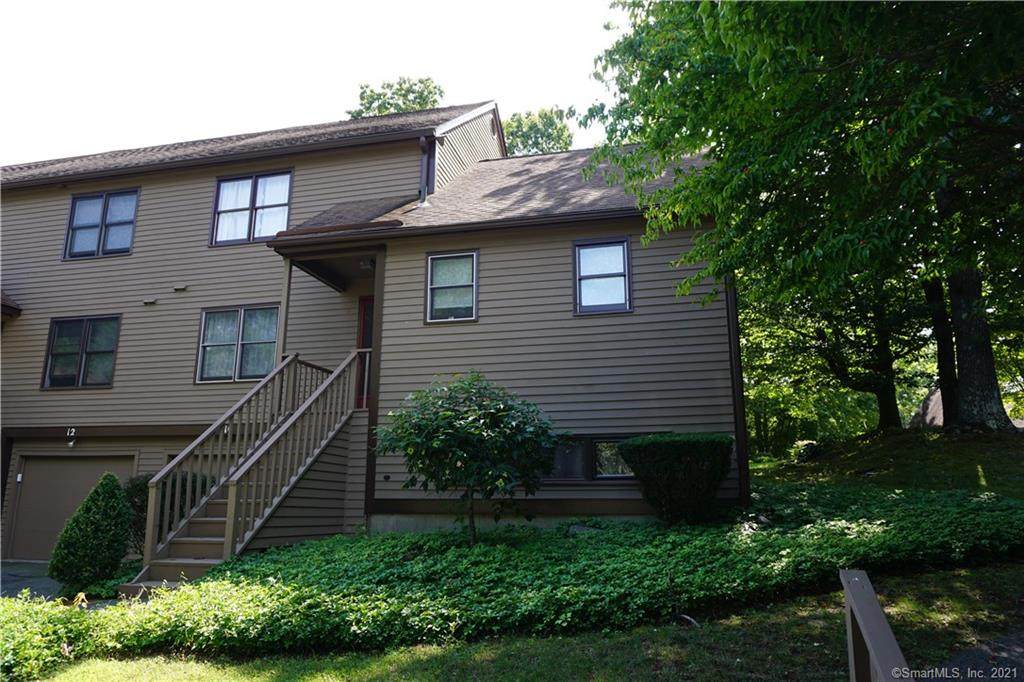 10 Deepwood Circle - Photo 1