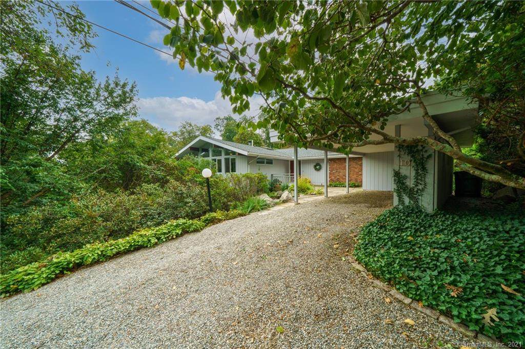 10 Dunbar Road - Photo 1