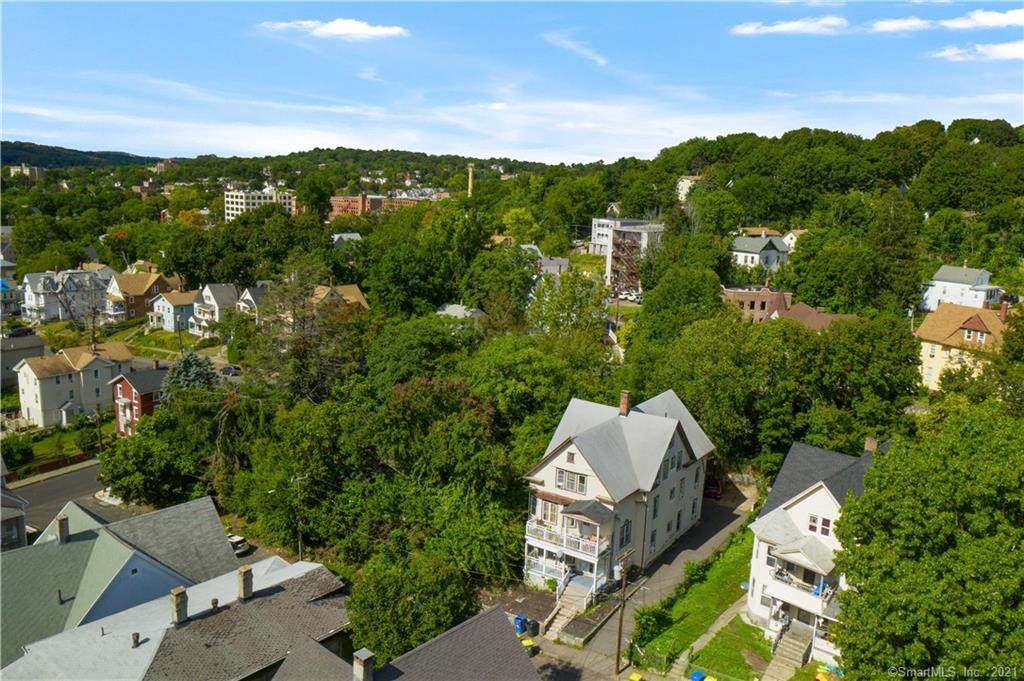 19 Laurel Street - Photo 1