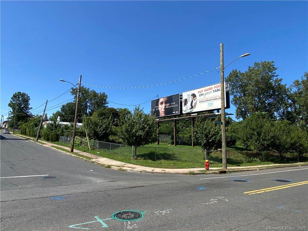 619 Windsor Street - Photo 1