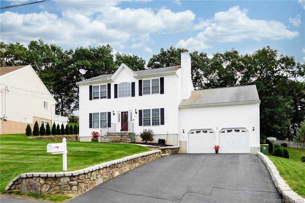 28 Alyce Terrace - Photo 1
