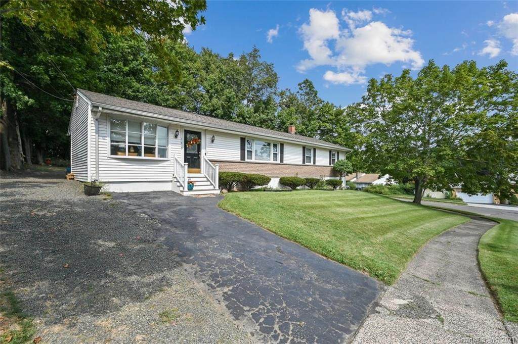 140 Fallon Drive - Photo 1