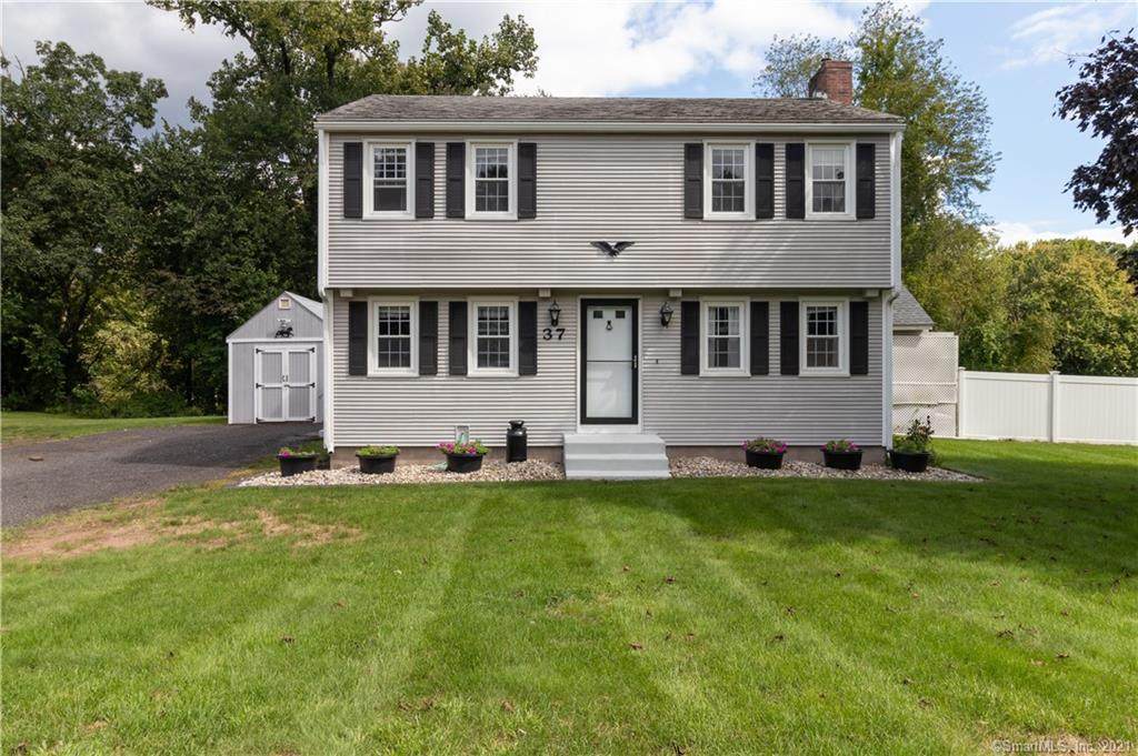 37 Blueberry Circle - Photo 1